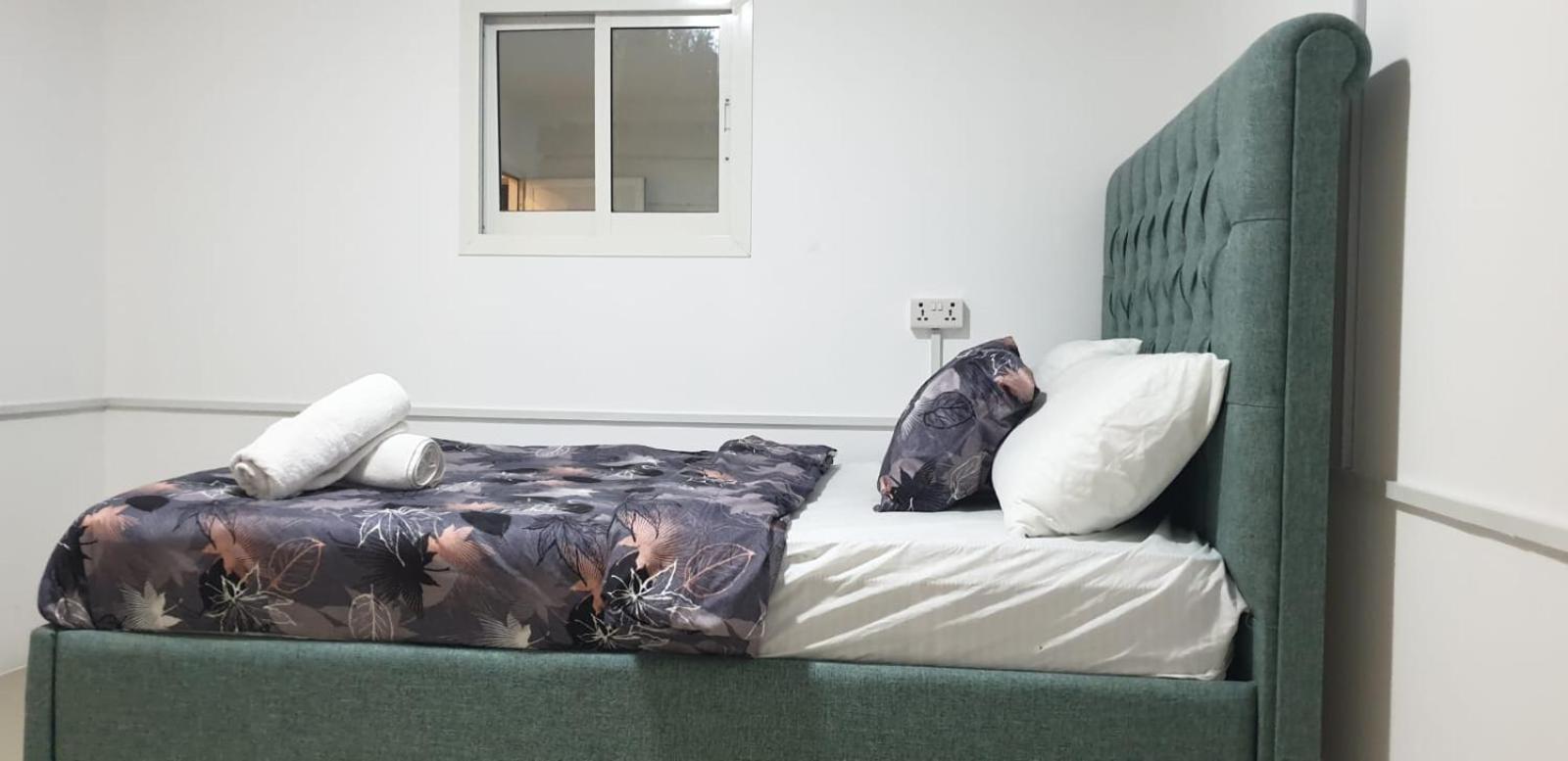 International Abu-Dhabi Hostel Villa Abou Dabi Extérieur photo